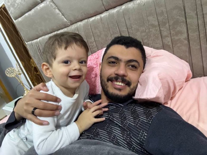 المهندس عمر أبو الجود يودع زوجته وابنه ضحايا حادث طريق الواحات بكلمات مؤثرة